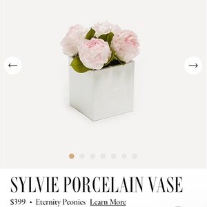 Venus et Fleur Sylvia Porcelain Vase Eternity Peonies